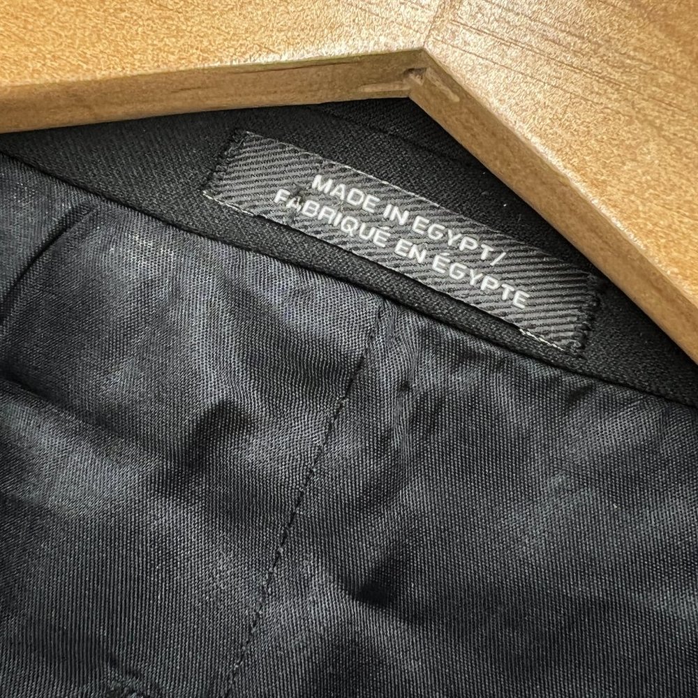 Express Men's Casual Two Button Solid Black Suit … - image 5